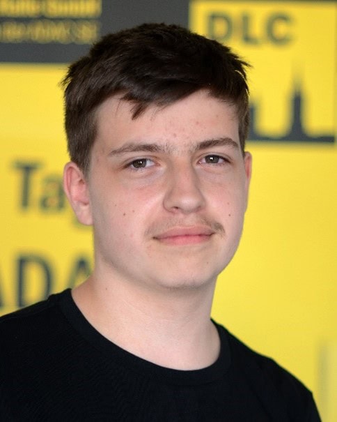 Portrait Lisa-Marie Veit, Auszubildende bei der ADAC Dienstleistungs-Center GmbH