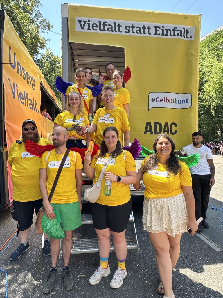 Unser Team ist startklar für die Parade © ADAC Dienstleistungs-Center GmbH