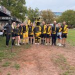 Vorschaubild: Unser Team und Hildegard. © ADAC Dienstleistungs-Center GmbH
